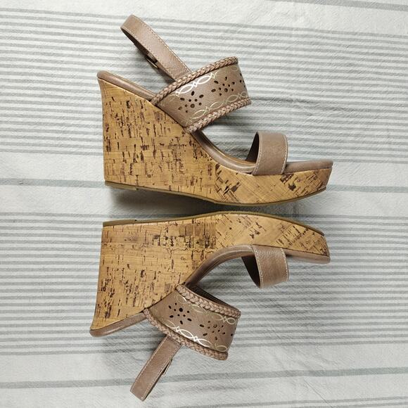 Jellypop Tan Gray Cork Wedge Sandals Size 7.5 NEW - Picture 4 of 10